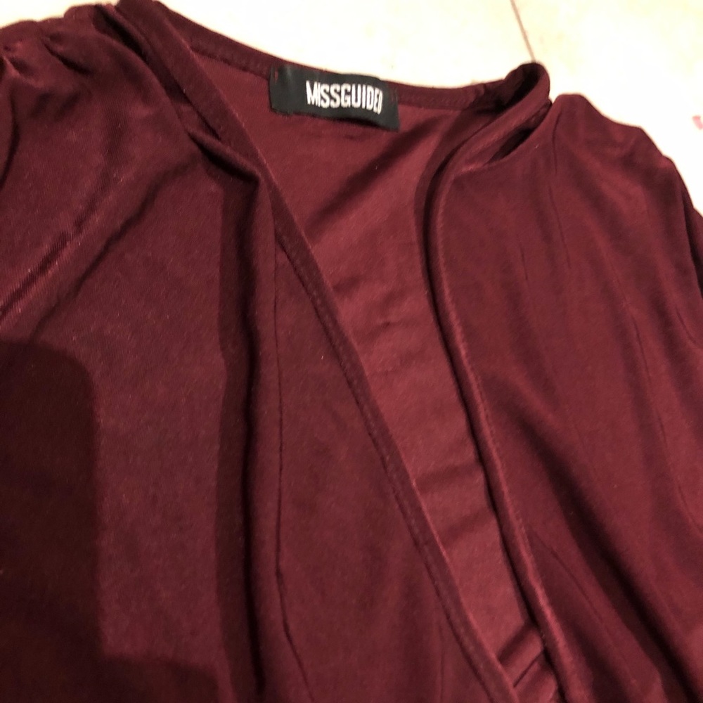 Missguided deep V neck bodycon dress - Picture 3 of 7